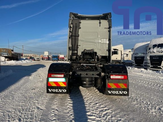 Седельный тягач VOLVO FH-TRUCK 4X2 (107873)