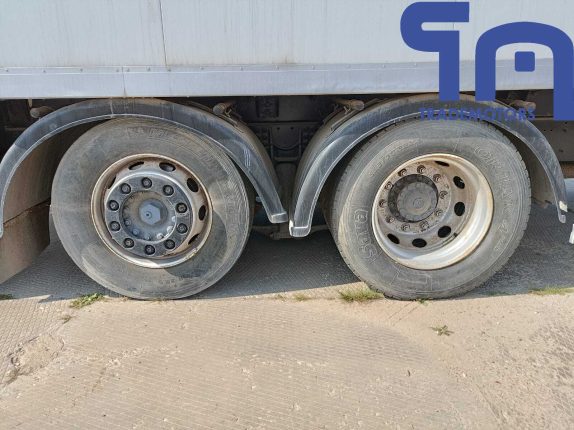 010. Грузовой рефрижератор IVECO AMT 573901(10619)