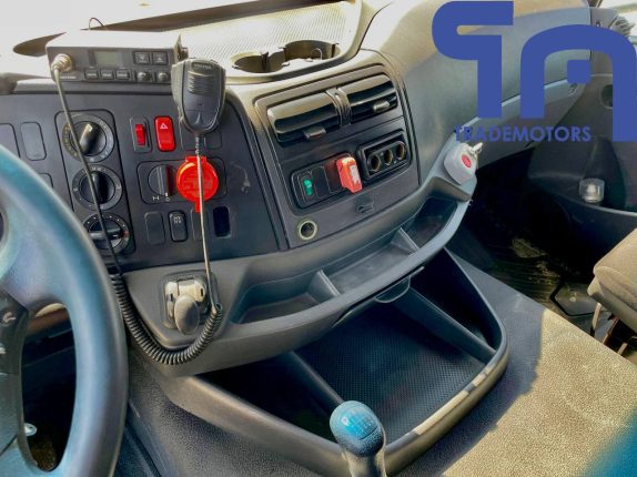 071.Седельный тягач MERCEDES-BENZ AXOR 1840 LS (10705)