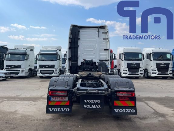 Седельный тягач VOLVO FH 6X2 (107456)