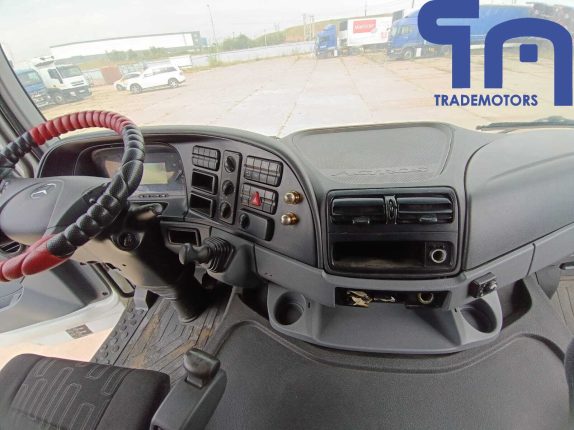 023. Седельный тягач MERCEDES-BENZ ACTROS 1844 LS (10271)