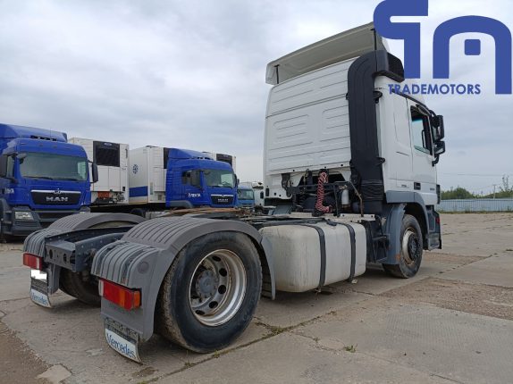 023. Седельный тягач MERCEDES-BENZ ACTROS 1844 LS (10271)