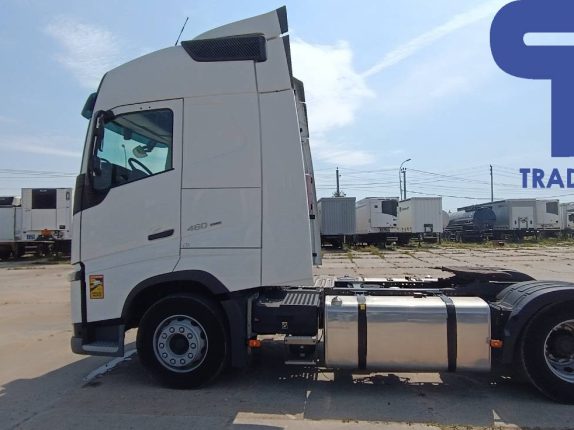 009.Седельный тягач VOLVO FH-TRUCK 4X2 (108952)