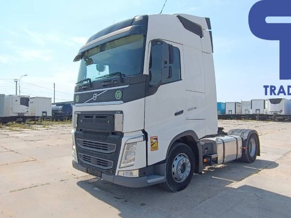 009.Седельный тягач VOLVO FH-TRUCK 4X2 (108952)
