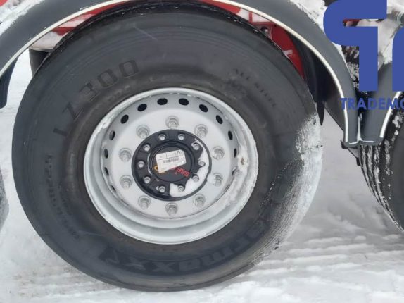 000. Полуприцеп контейнеровоз STU308 (108025)