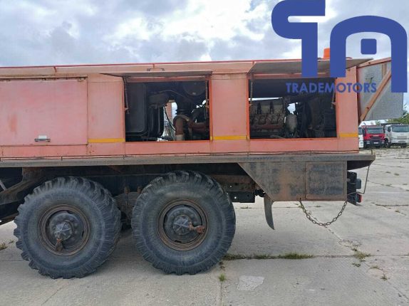 005. Снегоочиститель шнекороторный мод. 684305 на шасси Урал 4320