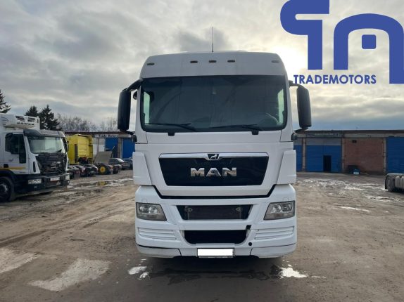 024. Седельный тягач MAN TGX 18.400 4X2 BLS (10601)