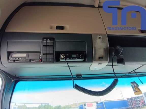 024. Седельный тягач MAN TGX 18.400 4X2 BLS (10601)