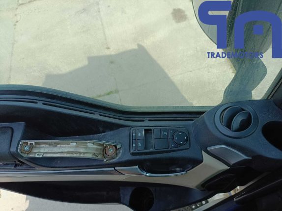 024. Седельный тягач MAN TGX 18.400 4X2 BLS (10601)