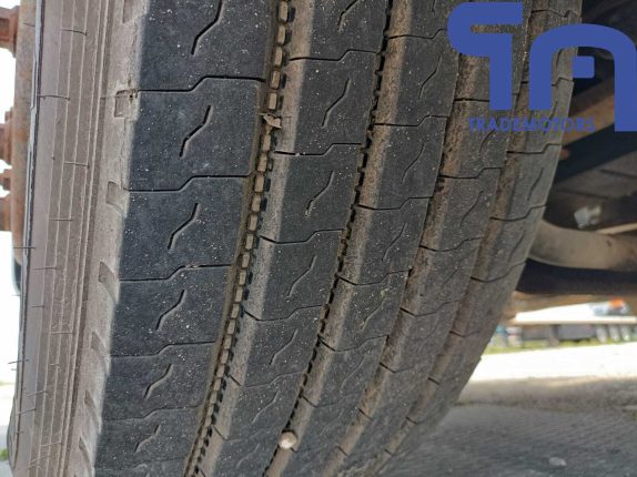 024. Седельный тягач MAN TGX 18.400 4X2 BLS (10601)