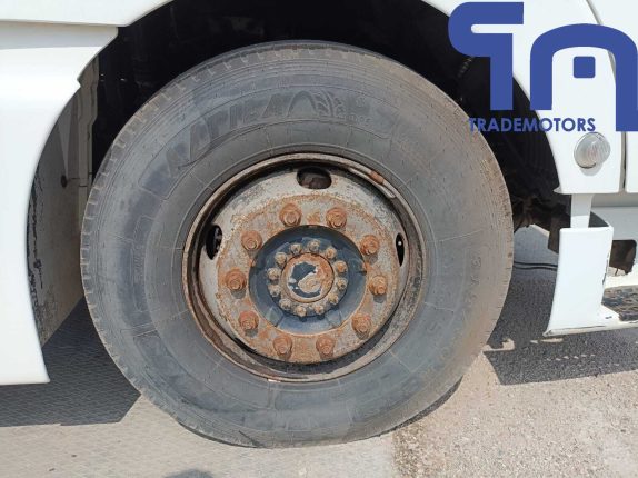 024. Седельный тягач MAN TGX 18.400 4X2 BLS (10601)