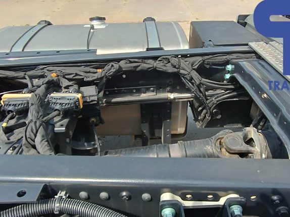 000. Седельный тягач MAN TGX 18.480 4X2 BL SA (105539)