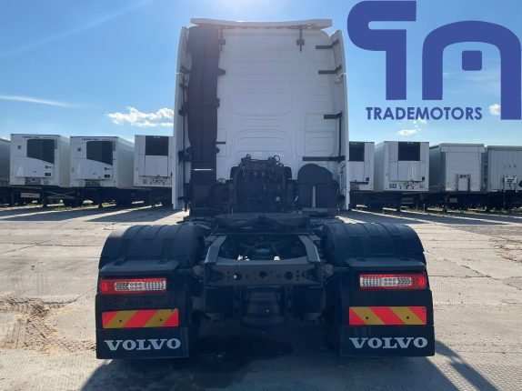 Седельный тягач VOLVO FH 4X2 (100781)