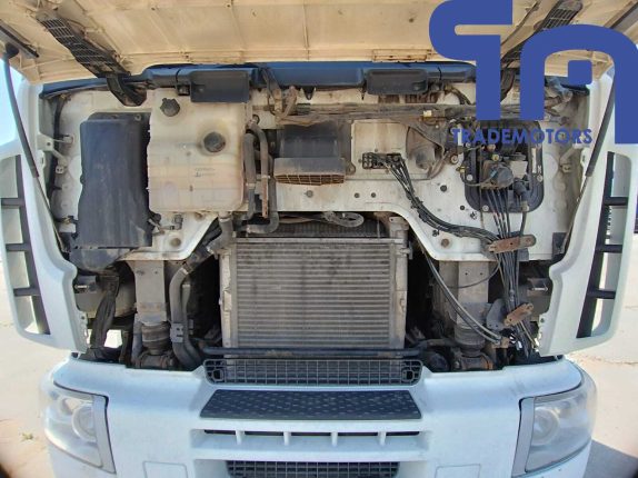 073.Седельный тягач RENAULT PREMIUM 380.19T (10178)