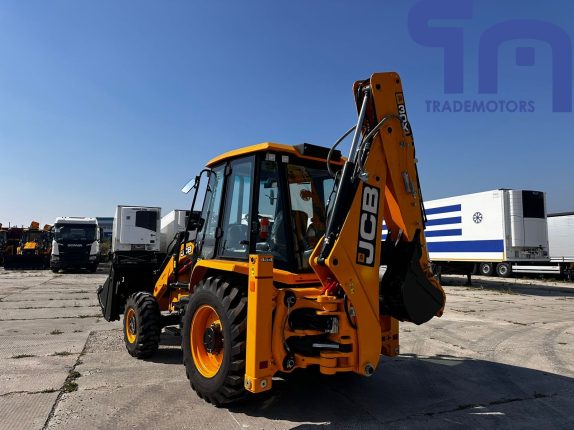 001.Экскаватор-погрузчик JCB 3DX SUPER (109482)