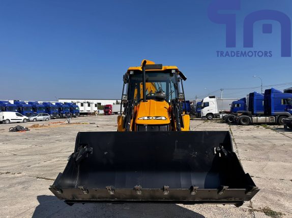 001.Экскаватор-погрузчик JCB 3DX SUPER (109482)