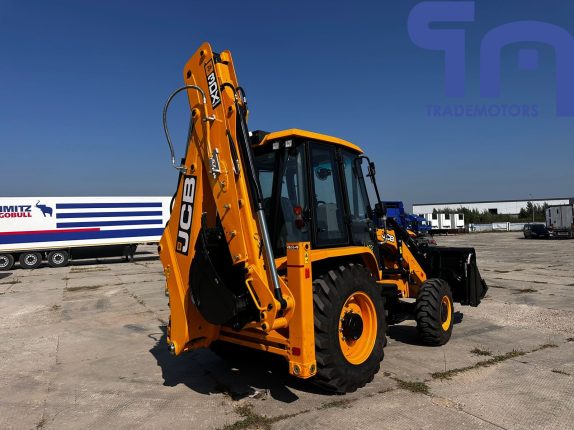 001.Экскаватор-погрузчик JCB 3DX SUPER (101658)