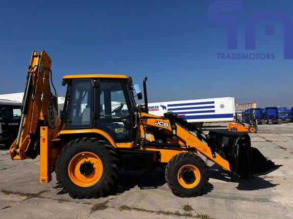 001.Экскаватор-погрузчик JCB 3DX SUPER (101658)