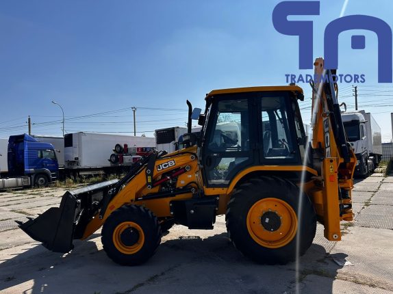 001.Экскаватор-погрузчик JCB 3DX SUPER (101775)