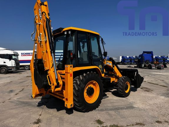 001.Экскаватор-погрузчик JCB 3DX SUPER (101775)