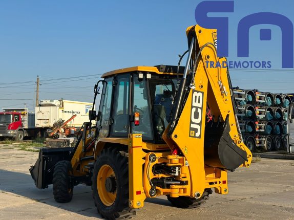 001.Экскаватор-погрузчик JCB 3DX SUPER (101002)