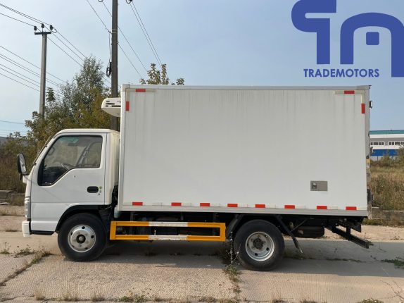 001.Автомобиль-рефрижератор ISUZU ELF (107001)