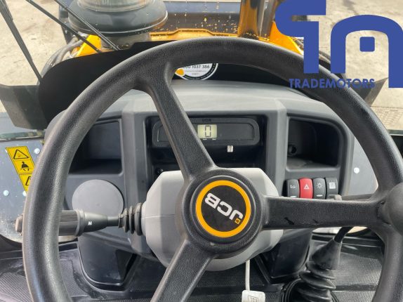 001.Экскаватор-погрузчик JCB 3DX SUPER (105501)