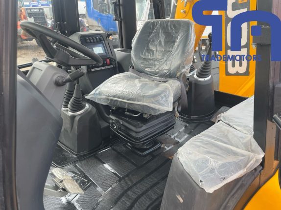 001.Экскаватор-погрузчик JCB 3DX SUPER (105501)