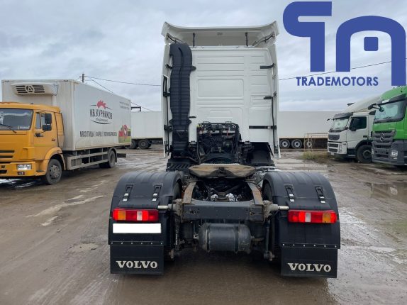 089.Седельный тягач VOLVO FH TRUCK 4X2 (10954)