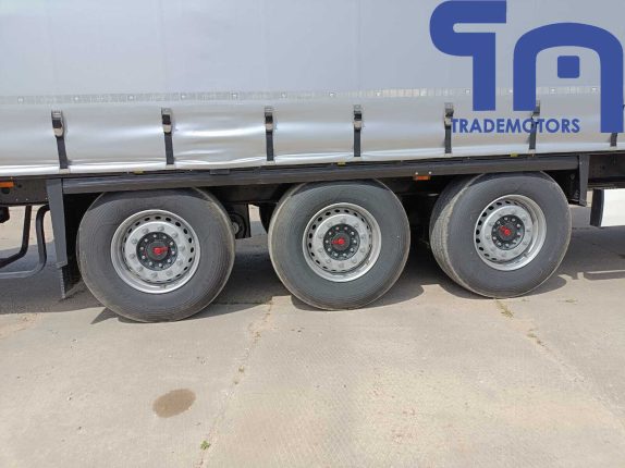 00.Полуприцеп шторный KRONE SD (104663)