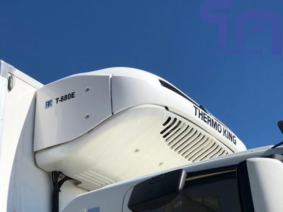 001.Автомобиль-рефрижератор ISUZU GIGA (103752)