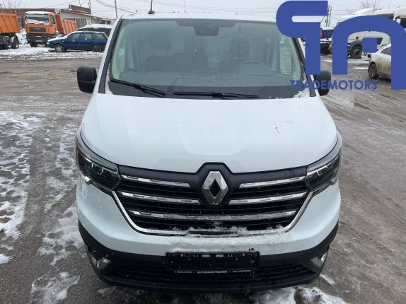 001.Цельнометаллический фургон RENAULT TRAFIC (105088)