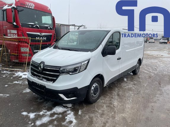 001.Цельнометаллический фургон RENAULT TRAFIC (105088)