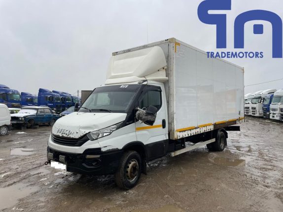 005.Грузовой фургон IVECO DAILY(10239)