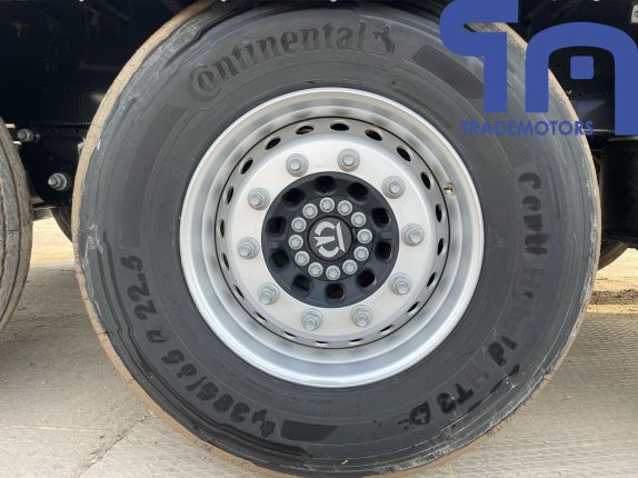 Полуприцеп шторный KRONE SD (105671)