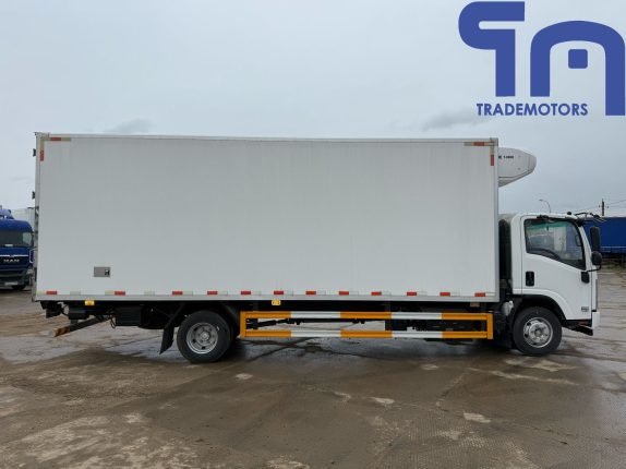 001.Автомобиль-рефрижератор ISUZU ELF (103527)