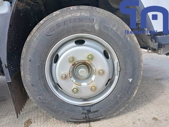 001.Автомобиль-рефрижератор ISUZU ELF (103527)
