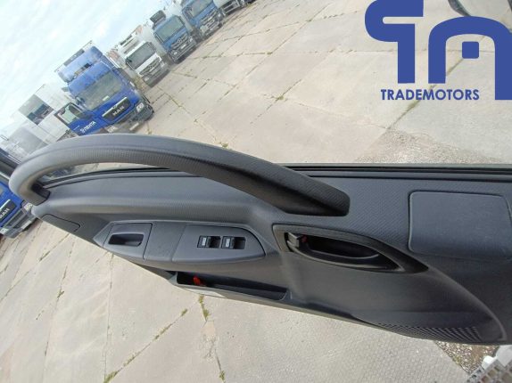 001.Автомобиль-рефрижератор ISUZU GIGA (103752)