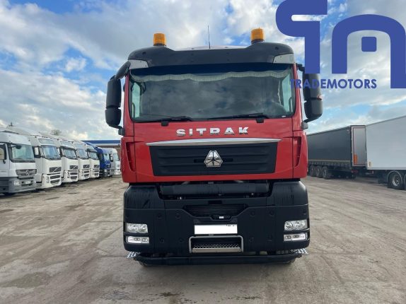 001. Седельный тягач SITRAK C7H (10052)
