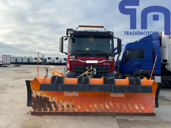 003.Комбинированная дорожная машина Mercedes-Benz Arocs 3345 К (10132)
