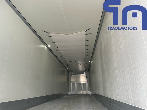 000.Полуприцеп рефрижератор KRONE SD (107961)