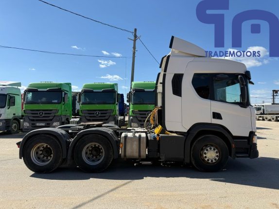 010. Седельный тягач SCANIA P440A6X4NZ (10819)
