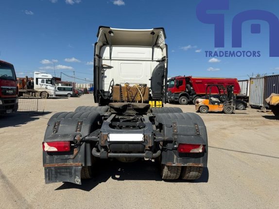 010. Седельный тягач SCANIA P440A6X4NZ (10819)