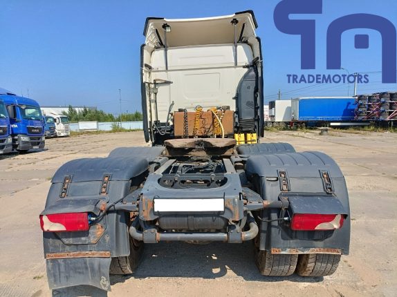 010. Седельный тягач SCANIA P440A6X4NZ (10819)