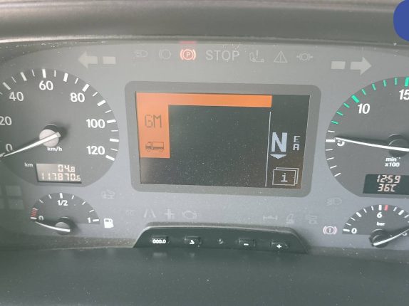 Седельный тягач MERCEDES-BENZ ACTROS 1844 LS (10525)