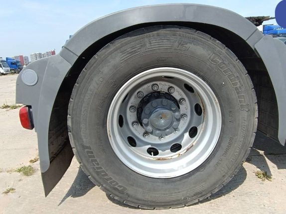 Седельный тягач MERCEDES-BENZ ACTROS 1844 LS (10525)