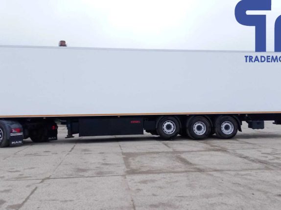 010.Полуприцеп-рефрижератор KOGEL SCB24 COOL-MAXX BIG (102297)