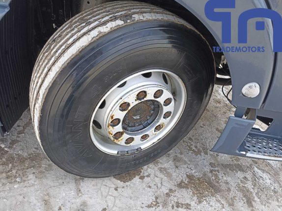 050.Седельный тягач MAN TGX 18.460 (10754)