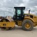 018. Каток грунтовый CATERPILLAR CS56В (700234)