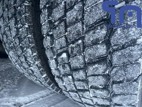 009. Фургон рефрижератор MAN TGS 28.400 6X2-2 BL-WW (10780)